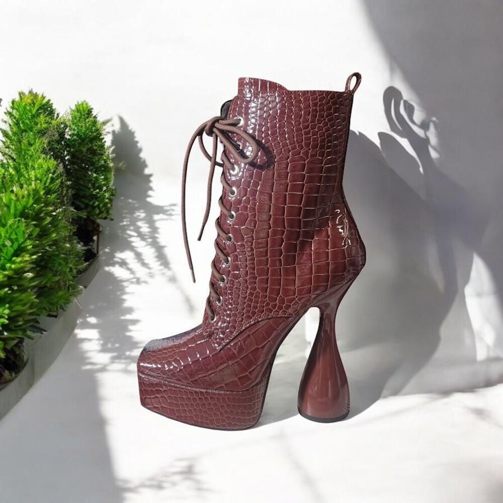 Say Yes Boot